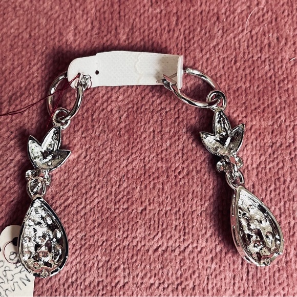 Cleopatra like rhodium plated crystal necklace and earring set- brand new - Picture 8 of 10